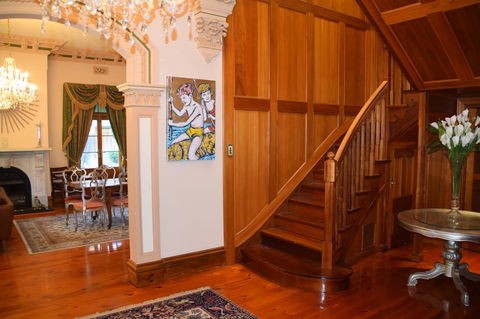 Grand Bluestone Mansion - Accommodation Search 12