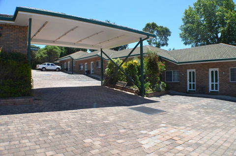 Deer Park Motor Inn Armidale - Accommodation Search 31