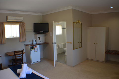 Deer Park Motor Inn Armidale - Accommodation Search 34