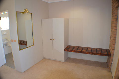 Deer Park Motor Inn Armidale - Accommodation Search 35