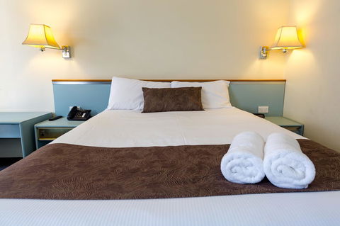 Abcot Inn - Accommodation Search 5