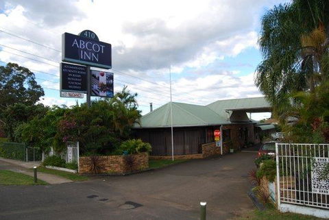 Abcot Inn - Accommodation Search 28