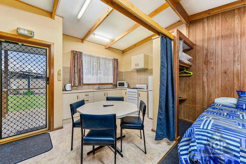 Millicent Hillview Caravan Park - Accommodation Search 19
