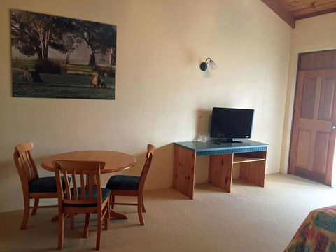 Coonawarra Place Motor Inn - Accommodation Search 11