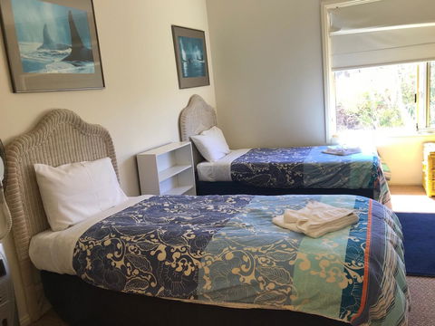 Emu Bay Lodge - Accommodation Search 16