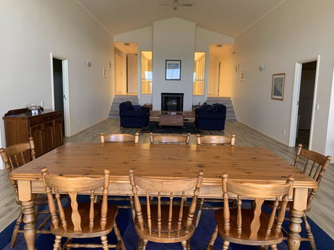 Emu Bay Lodge - Accommodation Search 3