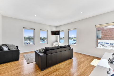 Robe Marina Accommodation - Accommodation Search 23