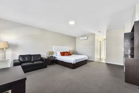 Robe Marina Accommodation - Accommodation Search 12