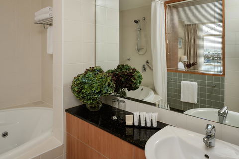 Rydges Newcastle - Accommodation Search 15