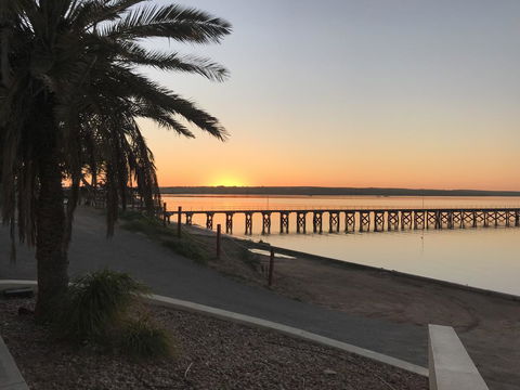 Beachside & Jetty View Apartment 6 - Captain\'s Apt - Accommodation Search 40