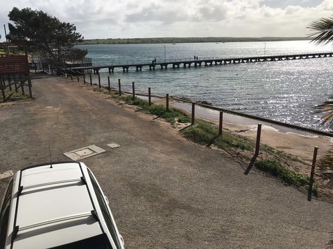 Beachside & Jetty View Apartment 6 - Captain\'s Apt - Accommodation Search 14