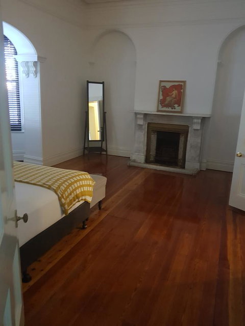 Hammond Apartments - Accommodation Search 1