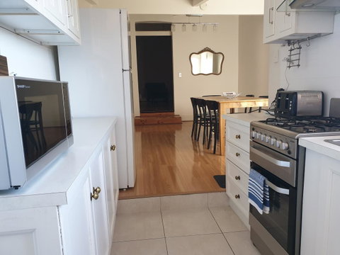 Hammond Apartments - Accommodation Search 4