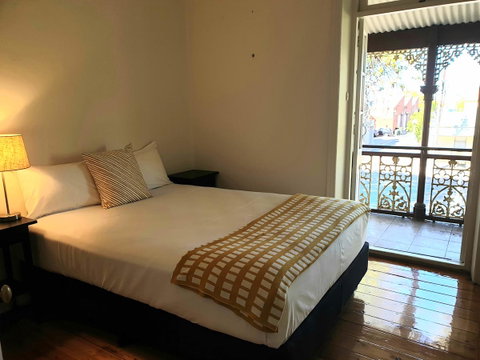 Hammond Apartments - Accommodation Search 9