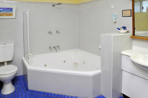 Aston Motel Yamba - Accommodation Search 8
