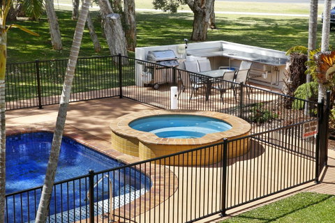 Aston Motel Yamba - Accommodation Search 14