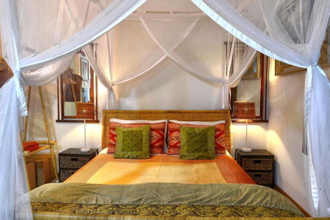 The Lotus Eater - Accommodation Search 22