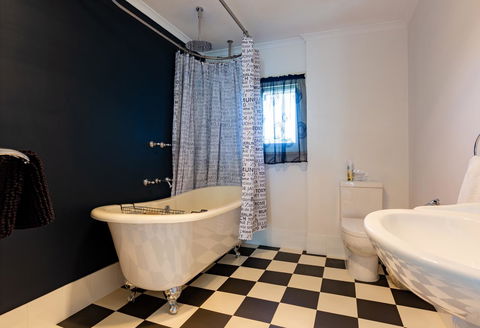 Bilyara House - Accommodation Search 12