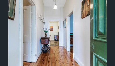 Treasured Memories Cottage - Accommodation Search 7