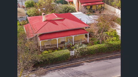 Treasured Memories Cottage - Accommodation Search 12