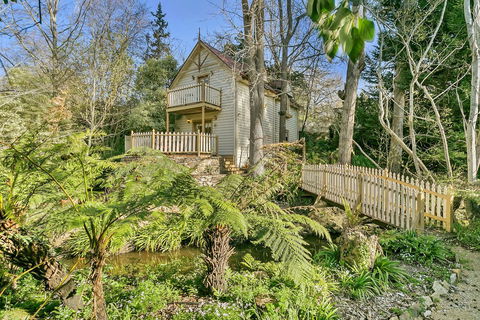 Aldgate Creek Cottage Bed And Breakfast - Accommodation Search 7