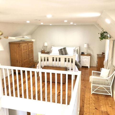 Aldgate Creek Cottage Bed And Breakfast - Accommodation Search 1