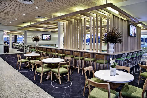 Walkers Arms Hotel - Accommodation Search 24