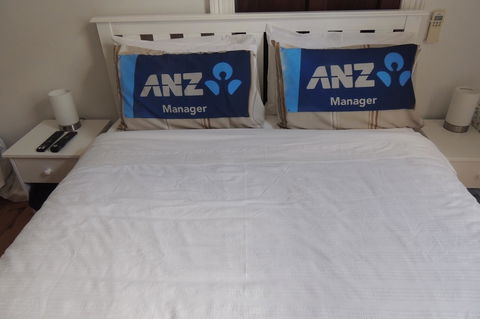 Wozza's B&B - Accommodation Search 30