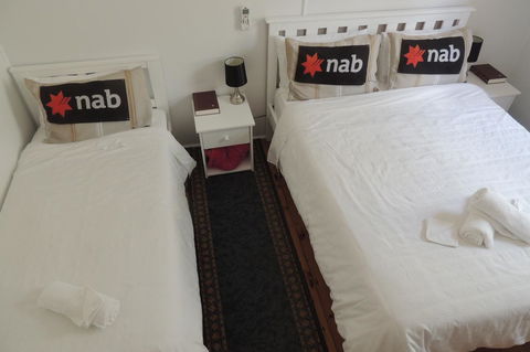 Wozza's B&B - Accommodation Search 14