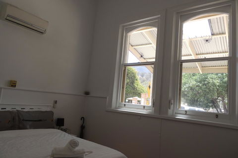 Wozza's B&B - Accommodation Search 21