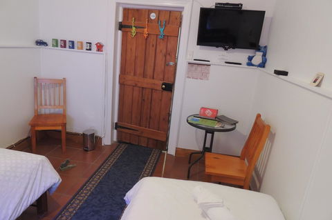 Wozza's B&B - Accommodation Search 11