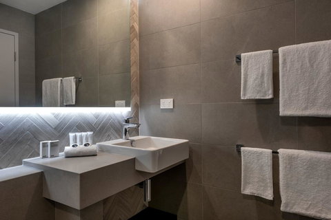 The Adnate Perth - Art Series - Accommodation Search 21