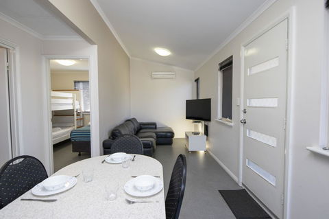 Karrinyup Waters Resort - Accommodation Search 14