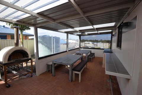 Country Comfort Amity Motel - Accommodation Search 13