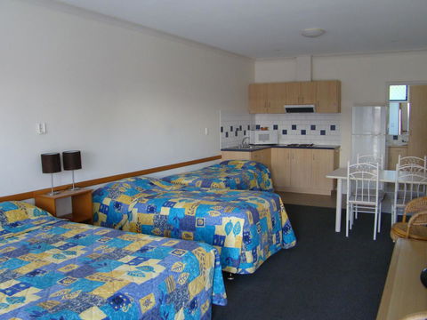 Dunsborough Central Motel - Accommodation Search 34