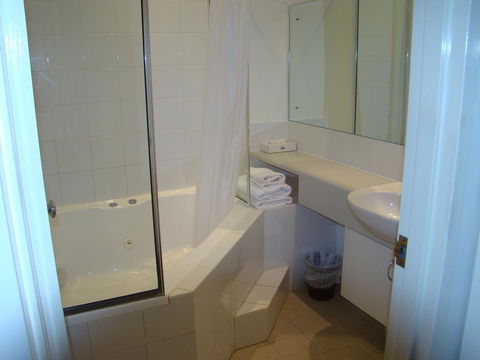 Dunsborough Central Motel - Accommodation Search 11