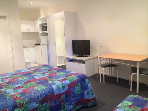 Dunsborough Central Motel - Accommodation Search 6