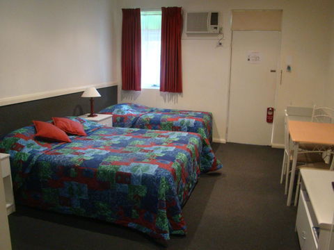 Dunsborough Central Motel - Accommodation Search 30