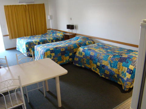 Dunsborough Central Motel - Accommodation Search 35