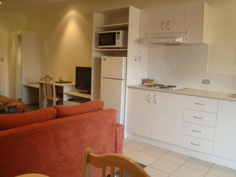 Dunsborough Central Motel - Accommodation Search 32