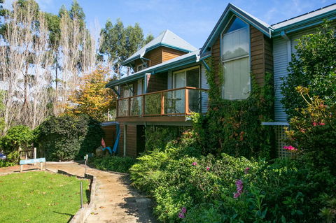 Chimes Spa Retreat - Accommodation Search 32
