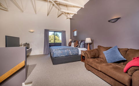 Chimes Spa Retreat - Accommodation Search 13