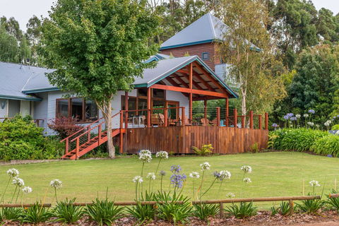 Chimes Spa Retreat - Accommodation Search 20