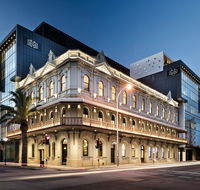 The Melbourne Hotel - Accommodation Search