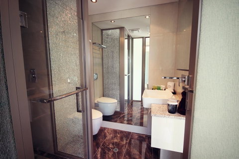 Swan River Hotel - Accommodation Search 37