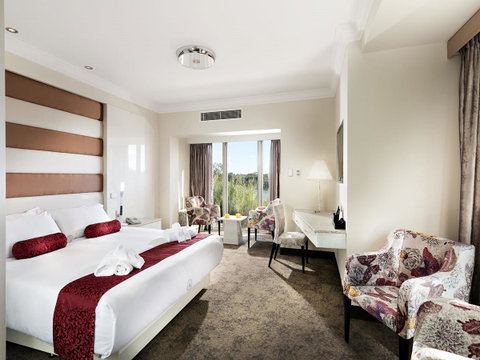 Swan River Hotel - Accommodation Search 21