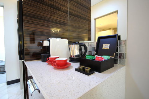 Swan River Hotel - Accommodation Search 31
