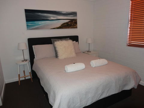 Archipelago Apartments Esperance - Accommodation Search 14