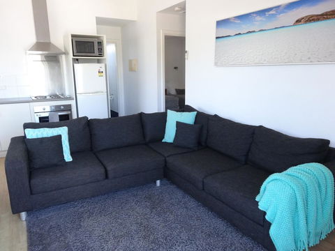 Archipelago Apartments Esperance - Accommodation Search 18