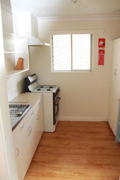 Malibu Apartments - Perth - Accommodation Search 8